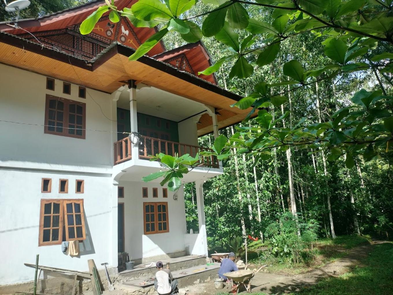 Sugi House Toraja - Penginapan Villa Harian Keluarga -Muat 20 Orang Rantepao Buitenkant foto